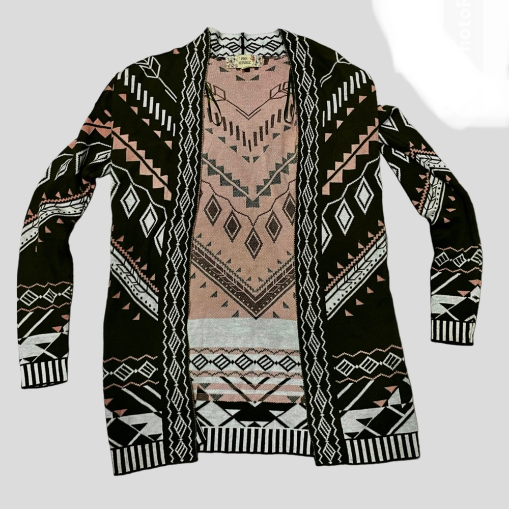 Pink Republic XS open olive green light pink cardigan with Aztec design pretty